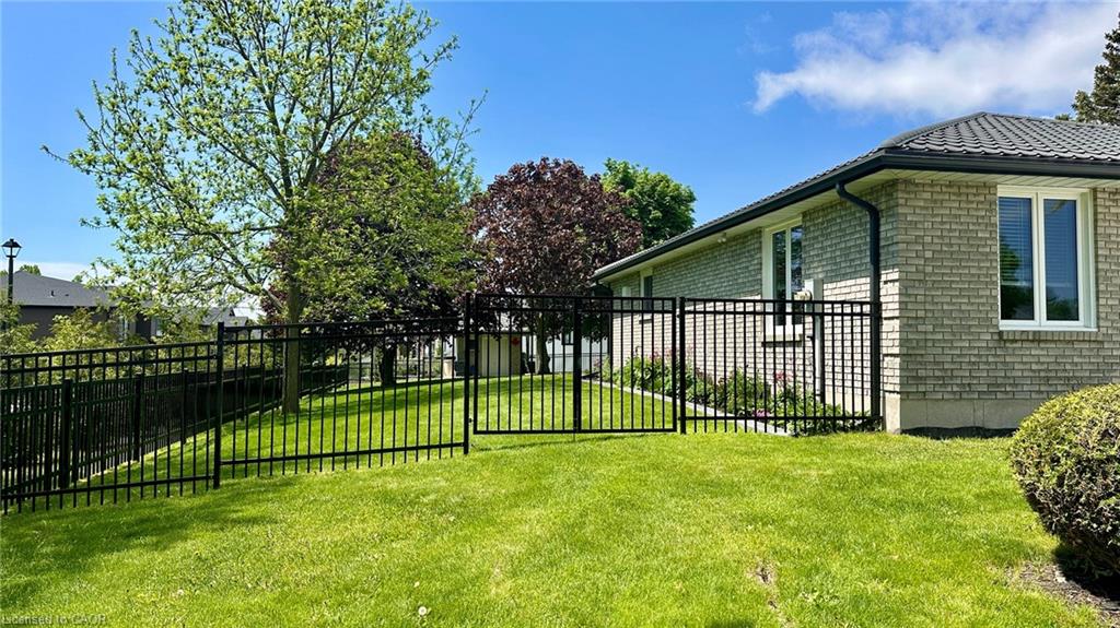 1 Edenridge Drive Property Photo 3