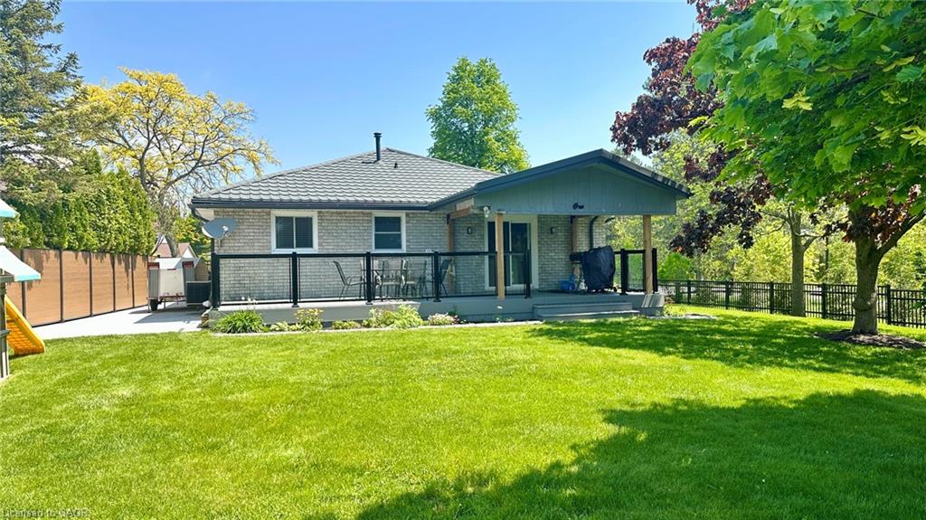 1 Edenridge Drive Property Photo 9