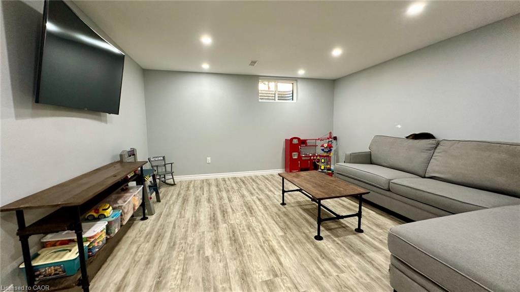 1 Edenridge Drive Property Photo 34