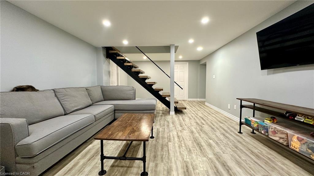 1 Edenridge Drive Property Photo 35