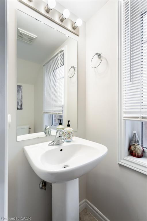 14 Kenridge Terrace Property Photo 7