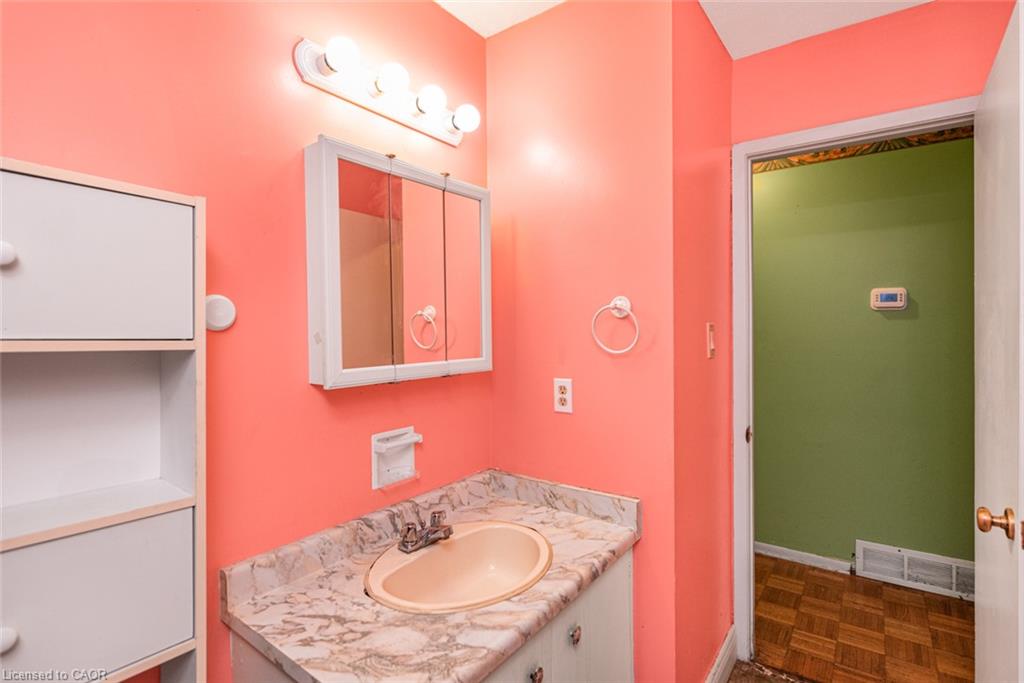 2138 Falmouth Terrace Property Photo 17