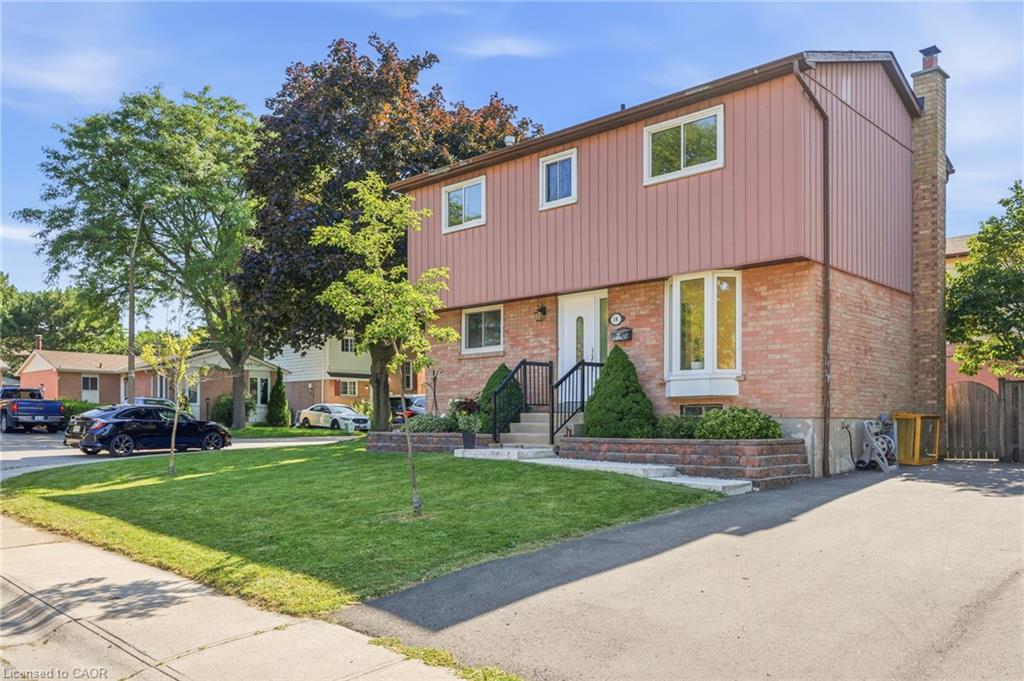 14 Berrisfield Crescent Property Photo 4