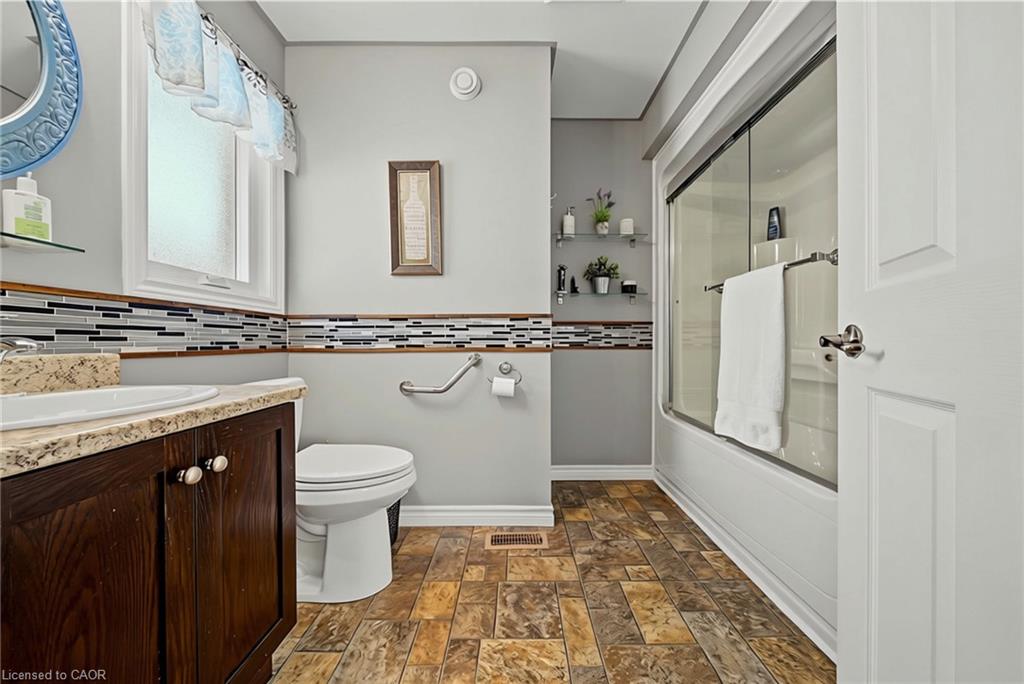 3913 Primrose Lane Property Photo 19