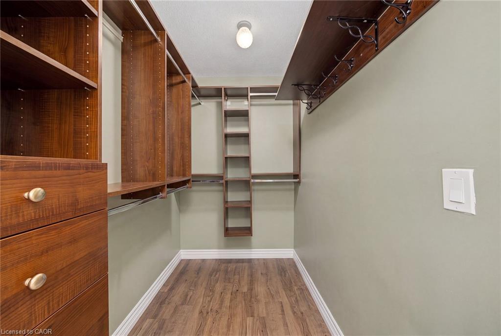 3913 Primrose Lane Property Photo 20