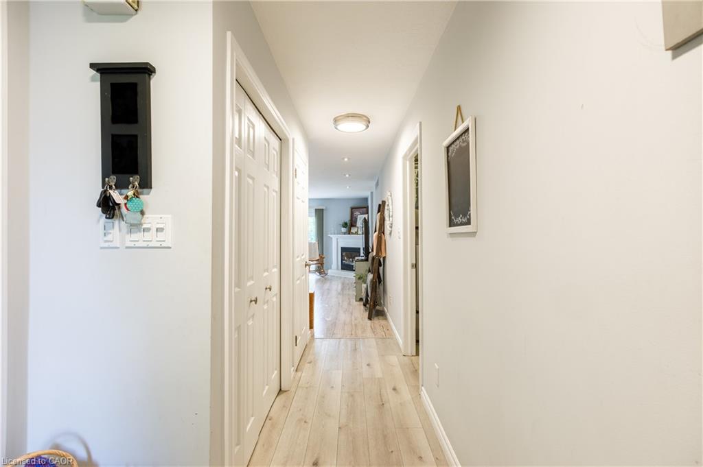 907 Doon Village Road Property Photo 8