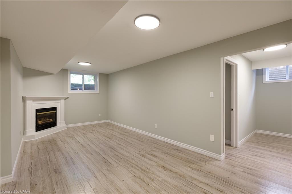 907 Doon Village Road Property Photo 35