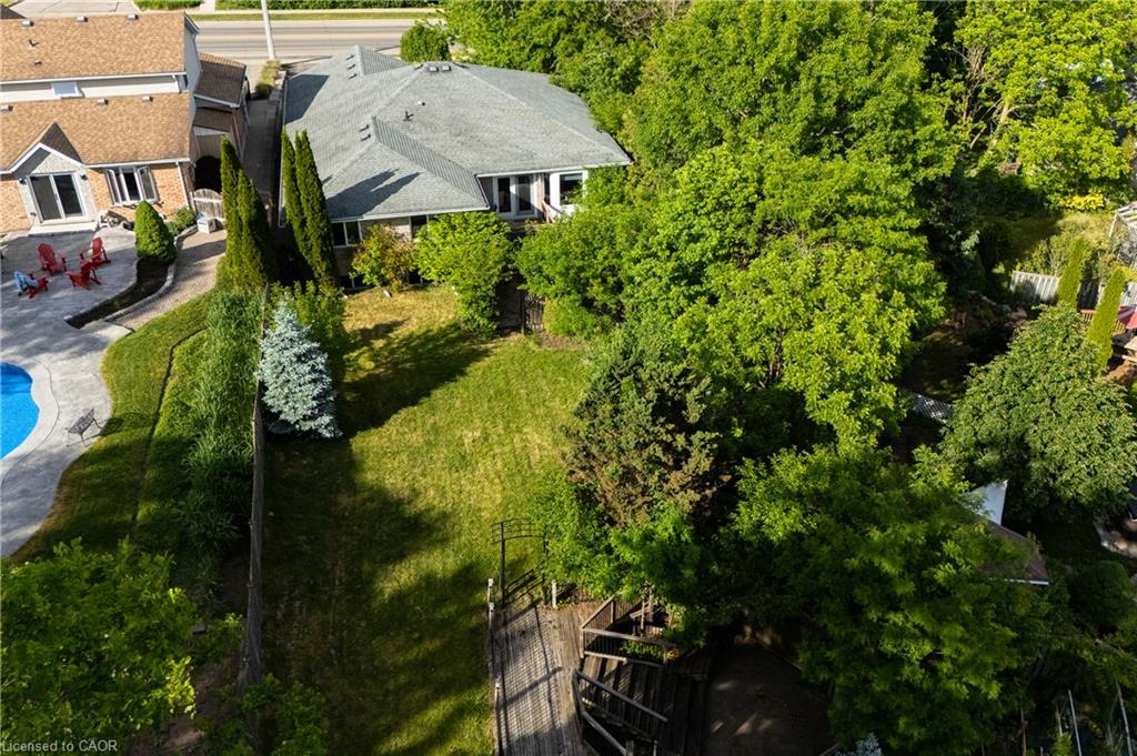 907 Doon Village Road Property Photo 40
