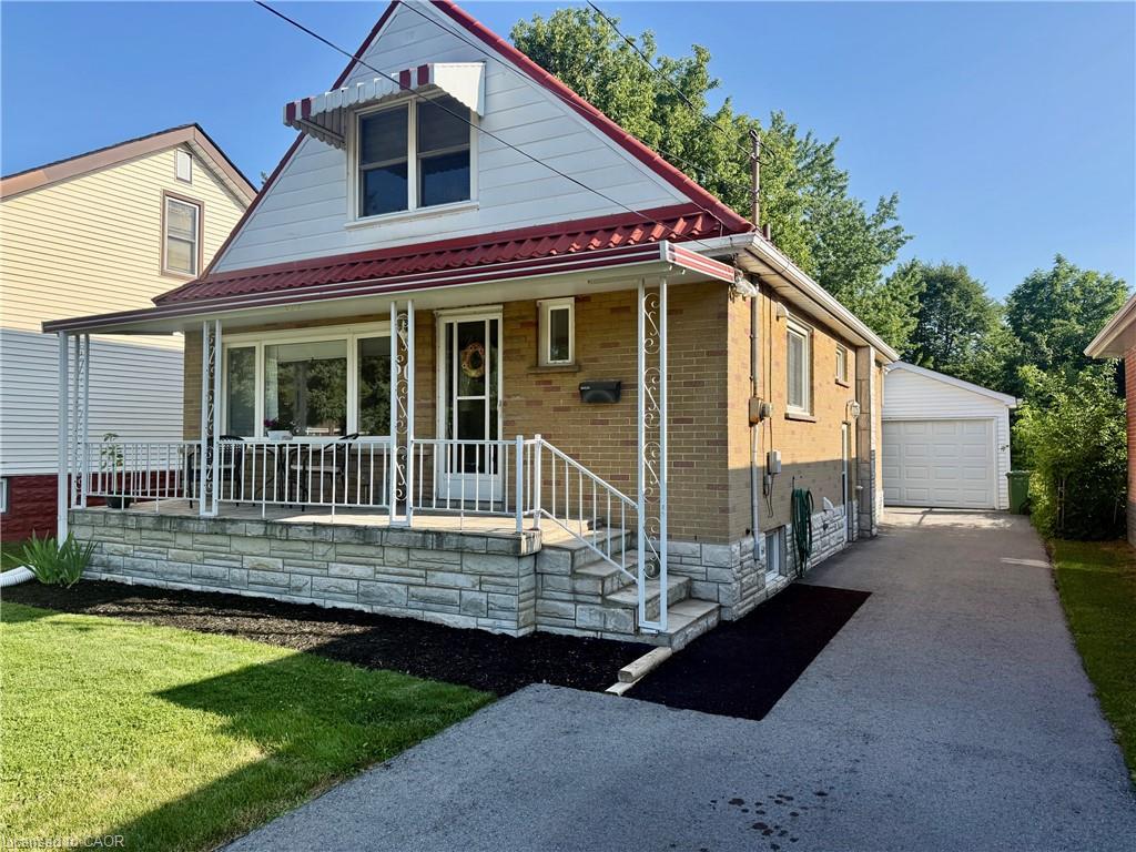 60 Howe Avenue Property Photo 1