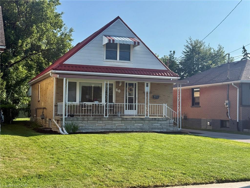 60 Howe Avenue Property Photo 3