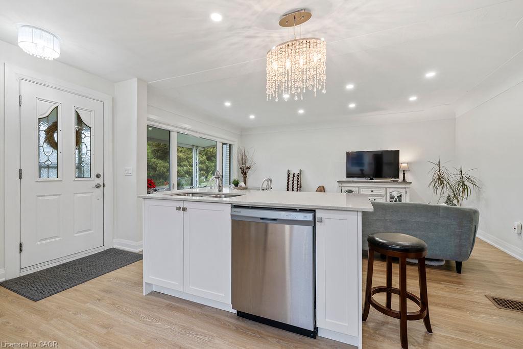 60 Howe Avenue Property Photo 15
