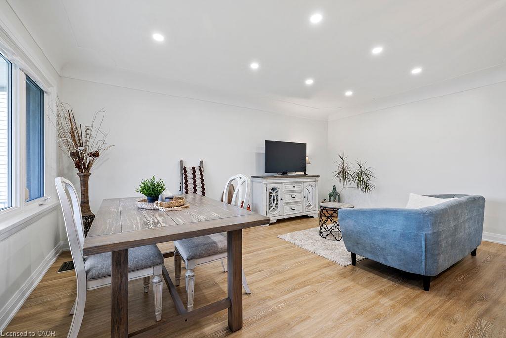60 Howe Avenue Property Photo 18