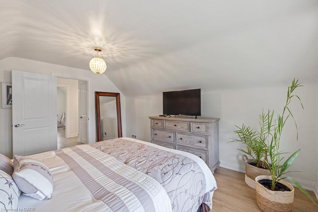 60 Howe Avenue Property Photo 34
