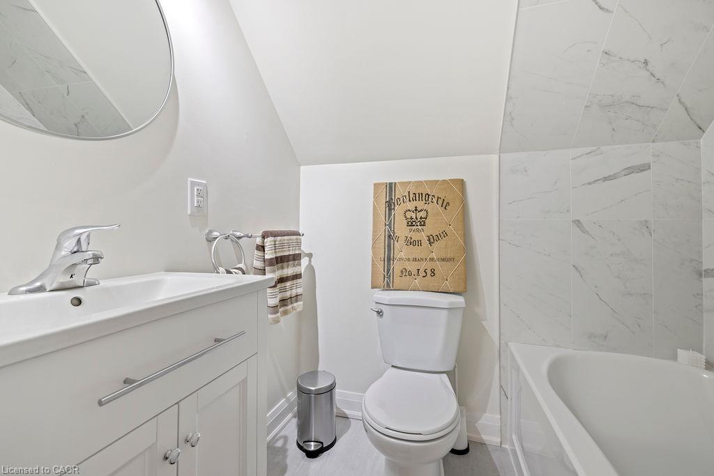 60 Howe Avenue Property Photo 35