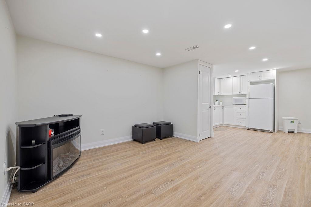 60 Howe Avenue Property Photo 38
