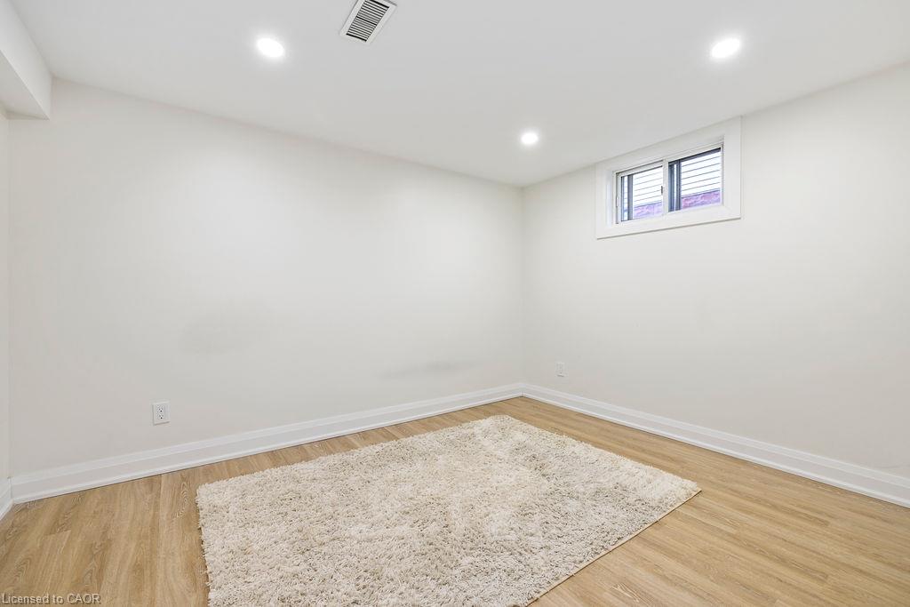 60 Howe Avenue Property Photo 41