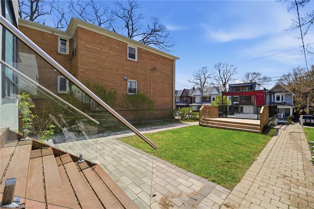 75 Kenilworth Avenue Property Photo 11