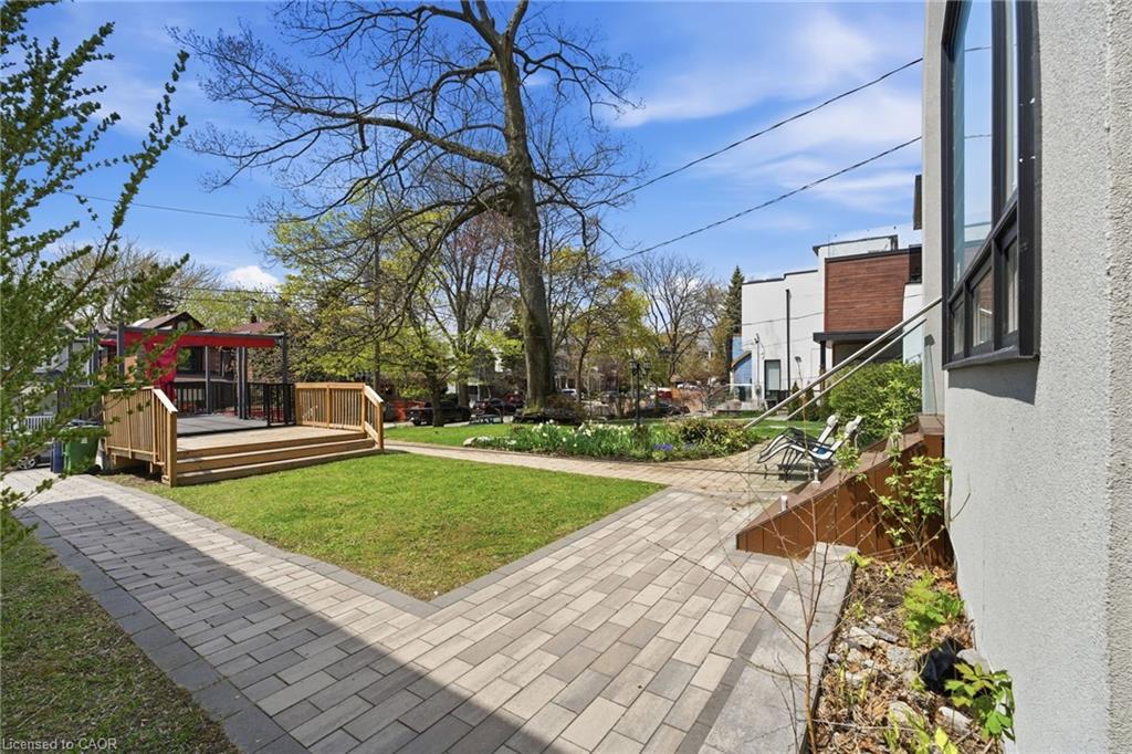 75 Kenilworth Avenue Property Photo 12