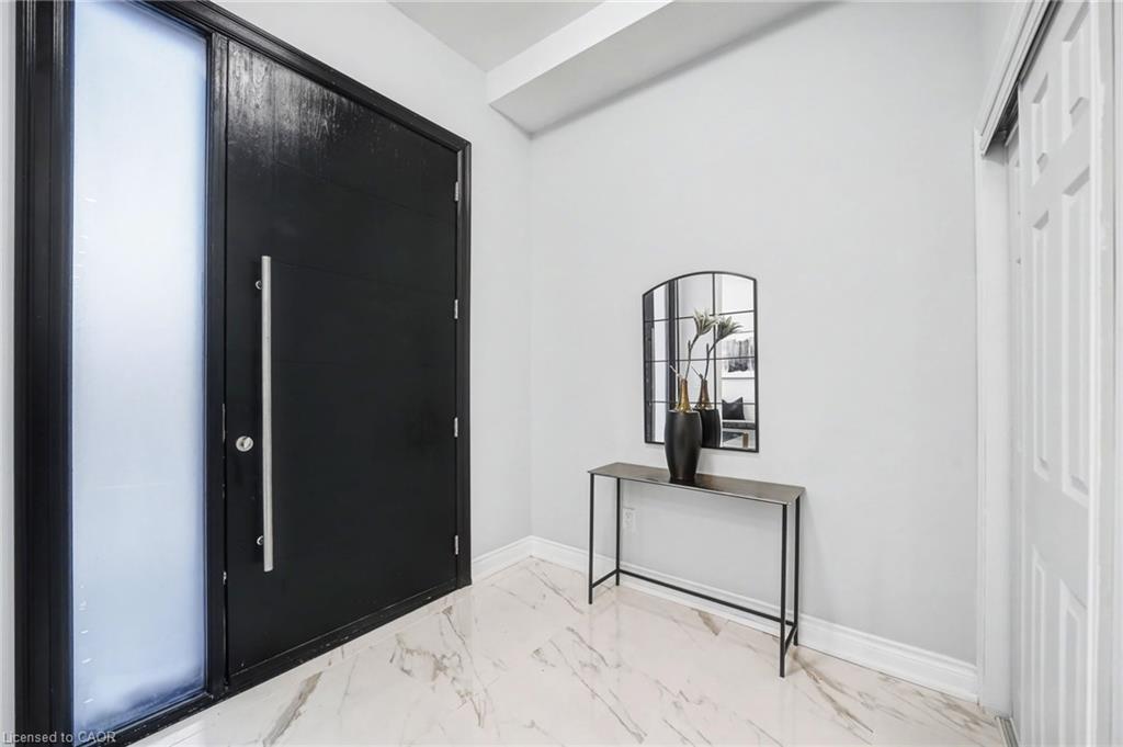 75 Kenilworth Avenue Property Photo 17