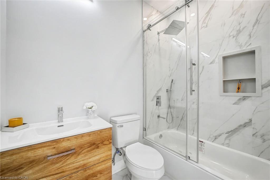 75 Kenilworth Avenue Property Photo 45