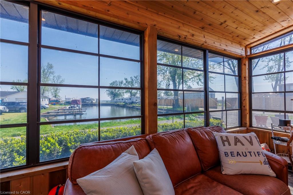 864 59 Highway Property Photo 4