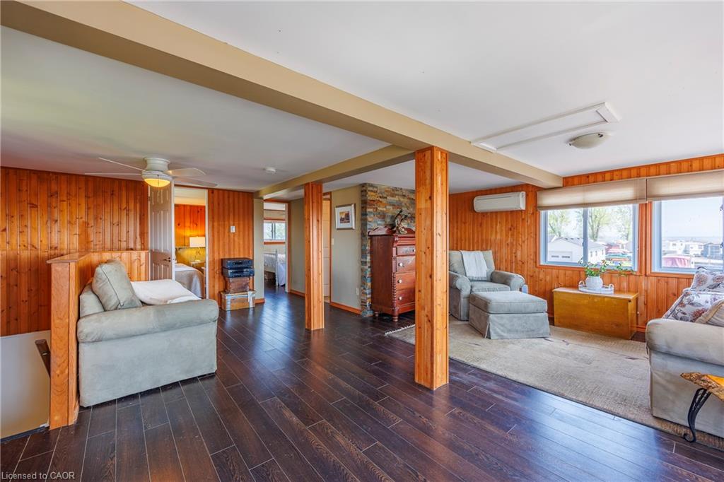 864 59 Highway Property Photo 12