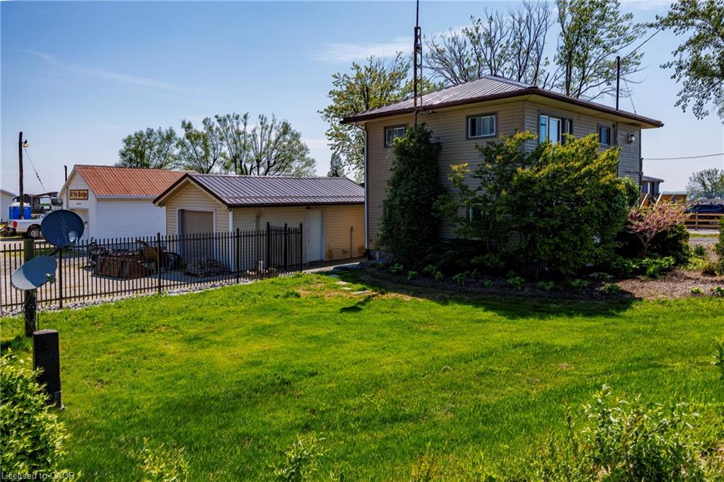 864 59 Highway Property Photo 24