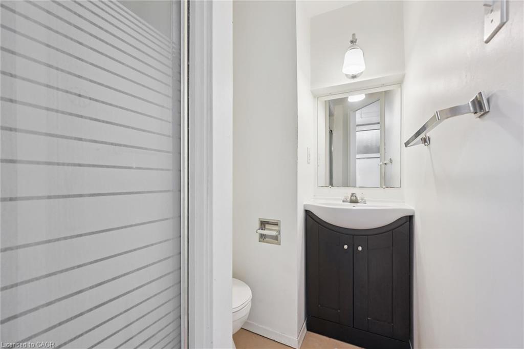 3-431 Keats Way Property Photo 27