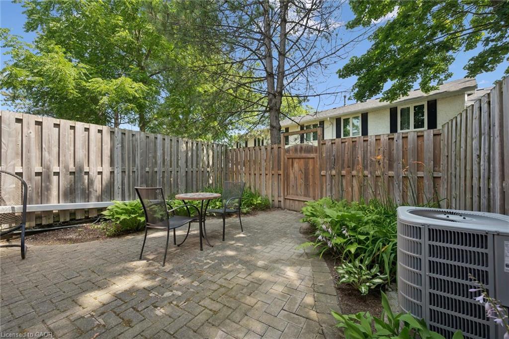 3-431 Keats Way Property Photo 31