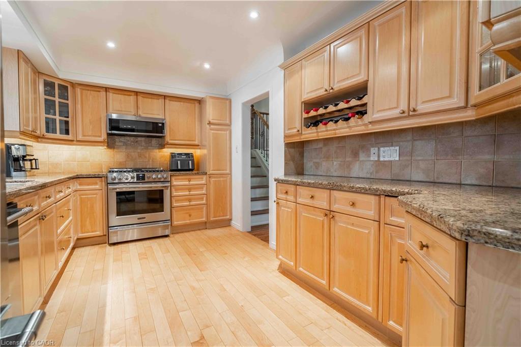 138 Judith Crescent Property Photo 10