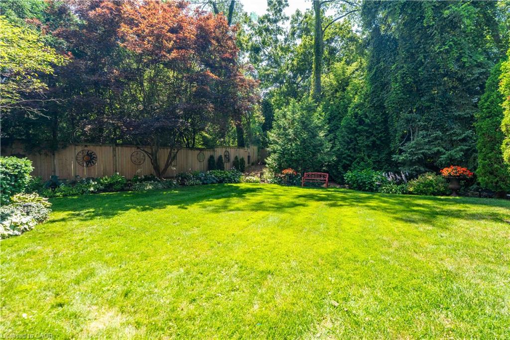 138 Judith Crescent Property Photo 45