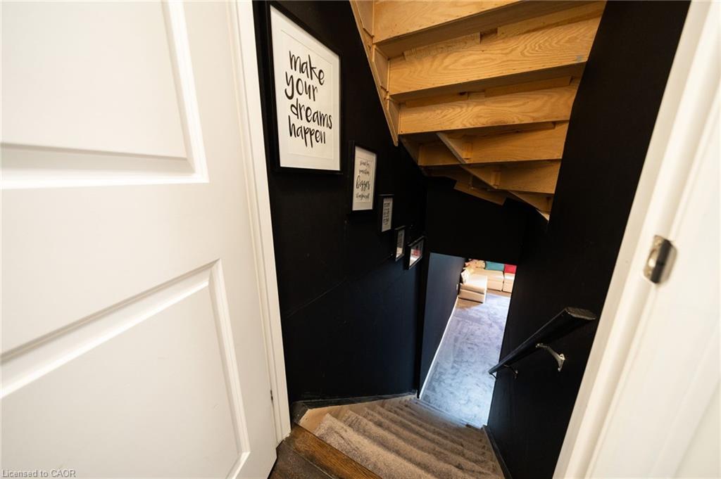 30 Cleland Avenue Property Photo 43