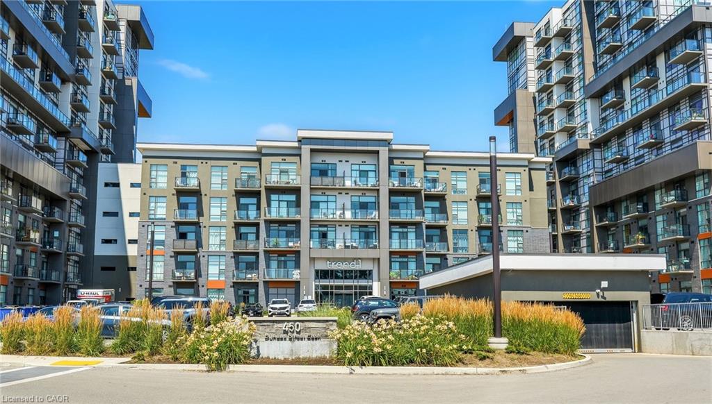 309-450 Dundas Street E Property Photo 1