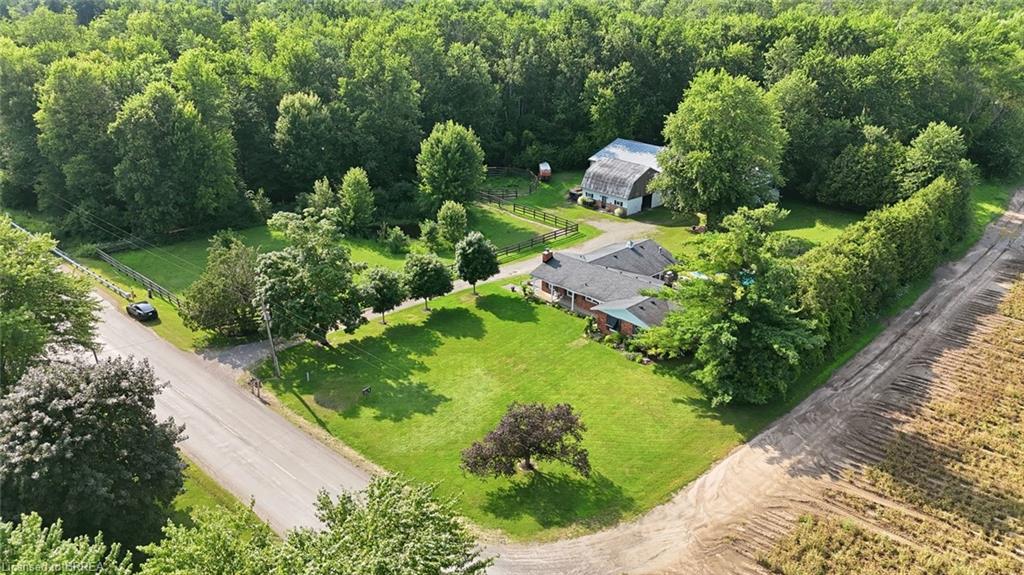 1213 Concession 5 Road W Property Photo 2