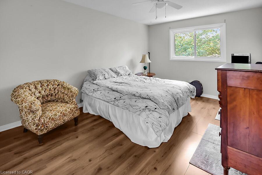 4542 Ivy Gardens Crescent Property Photo 11