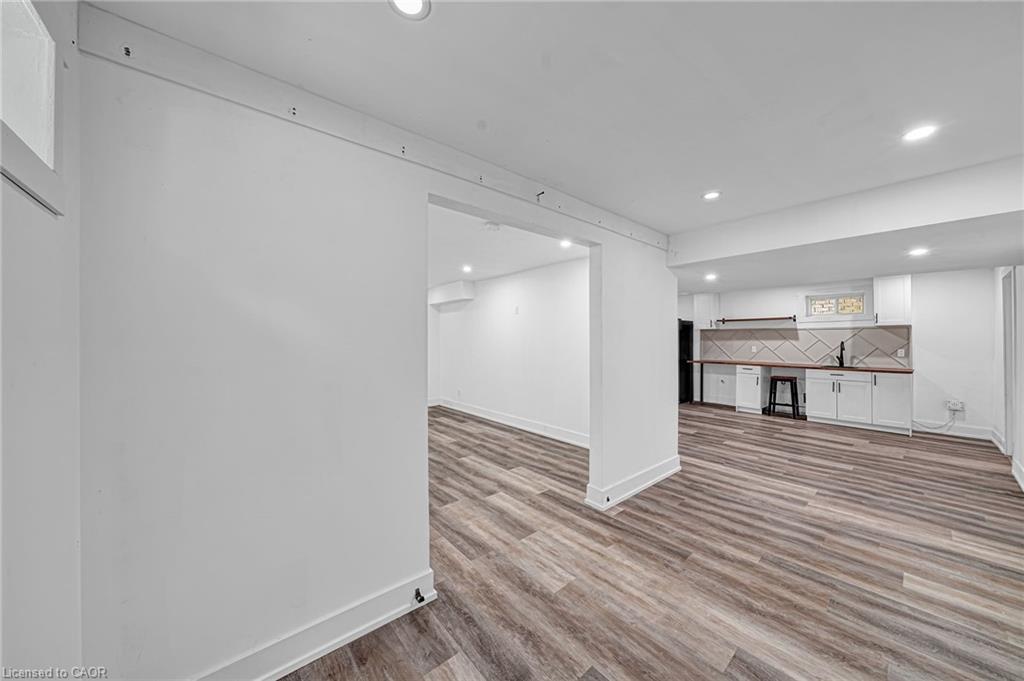 21 Scotia Road Property Photo 37