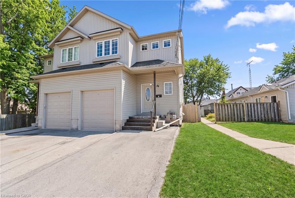 2 Townline Road E Property Photo 1
