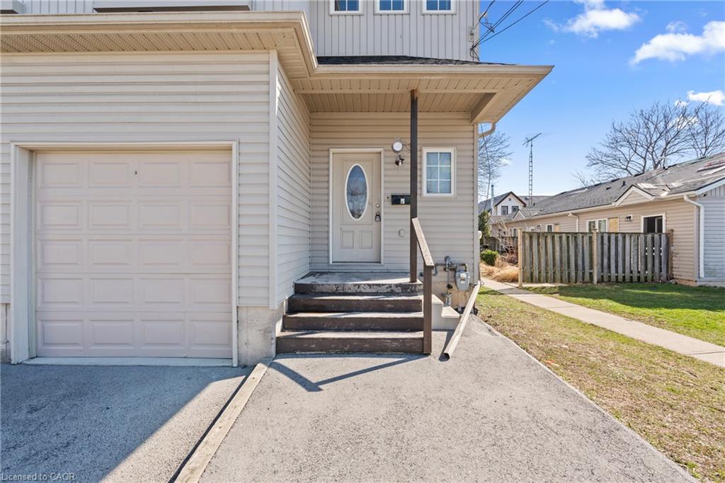 2 Townline Road E Property Photo 4