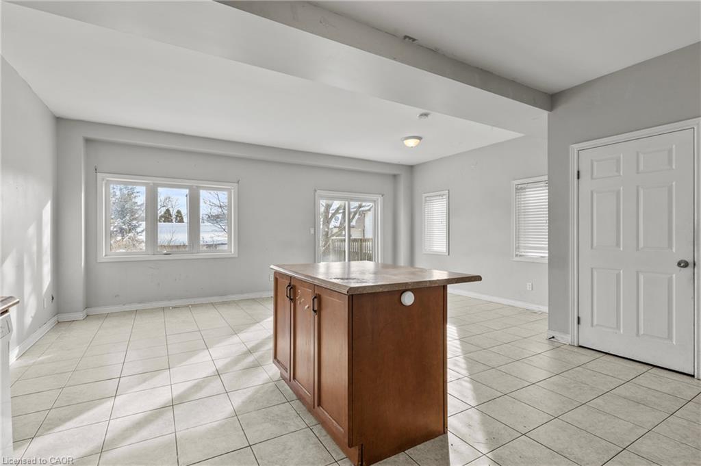 2 Townline Road E Property Photo 10