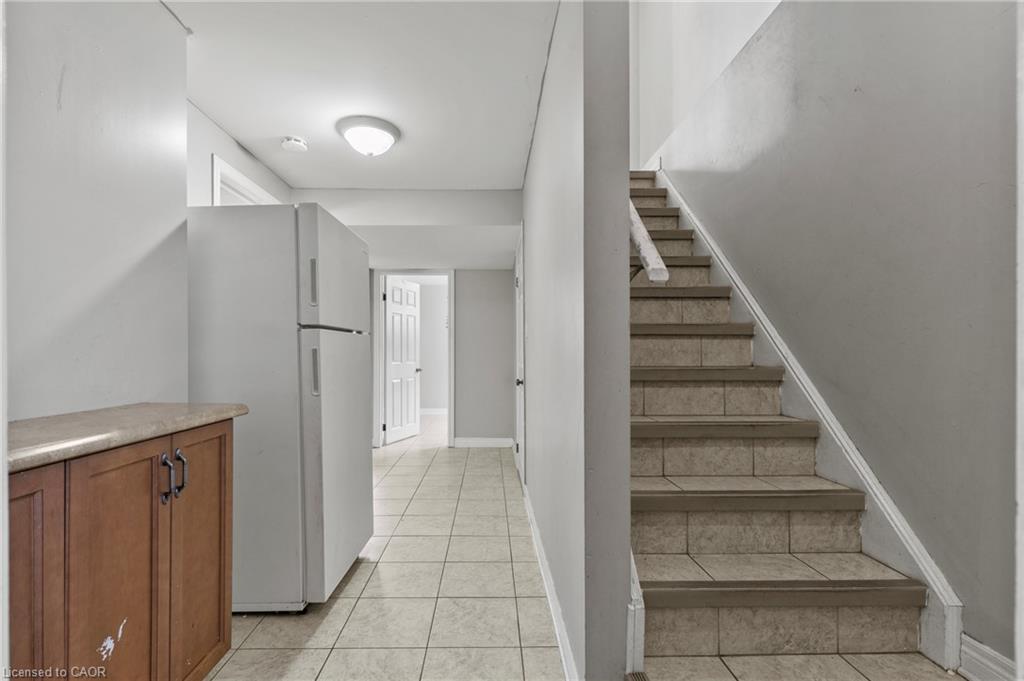2 Townline Road E Property Photo 22