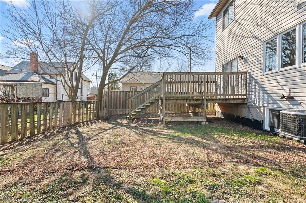 2 Townline Road E Property Photo 30