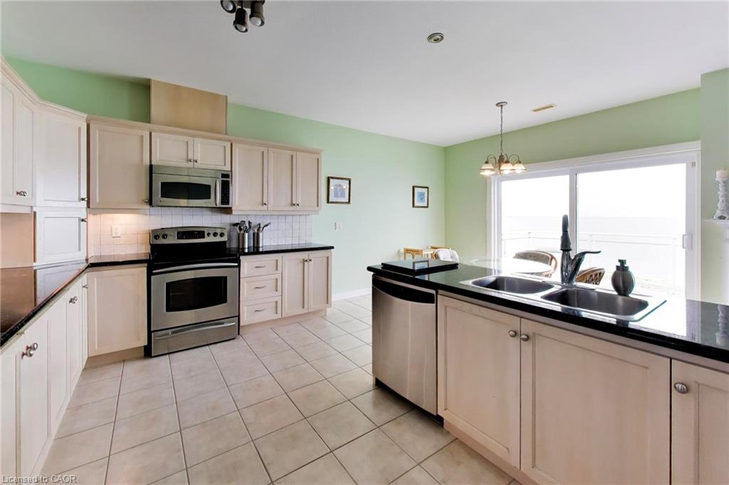 6-484 Millen Road Property Photo 14