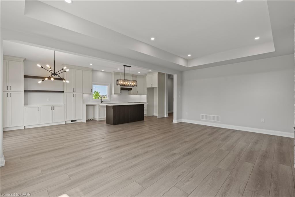 7455 Majestic Trail Property Photo 8