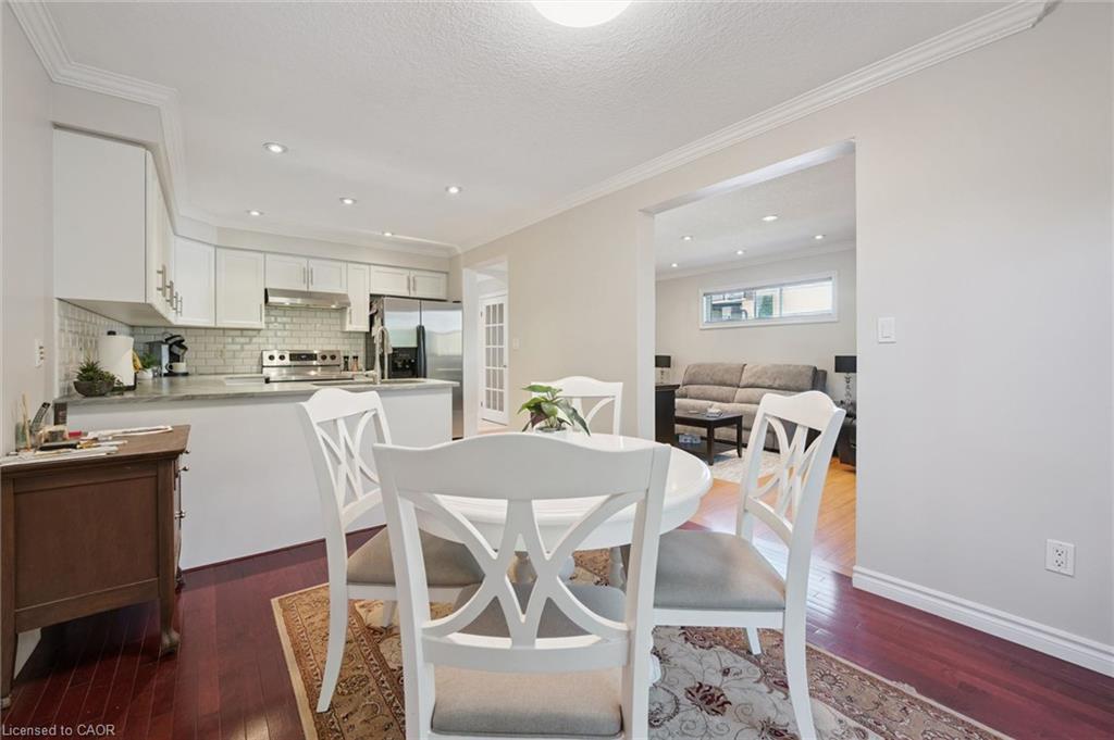 220 Carrington Drive Property Photo 15