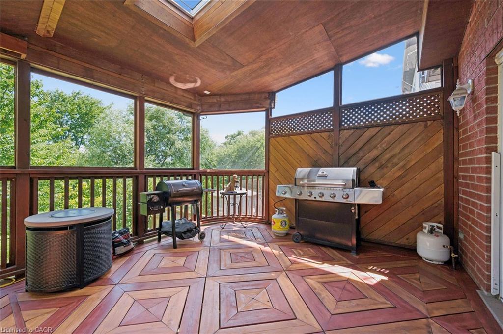 220 Carrington Drive Property Photo 33