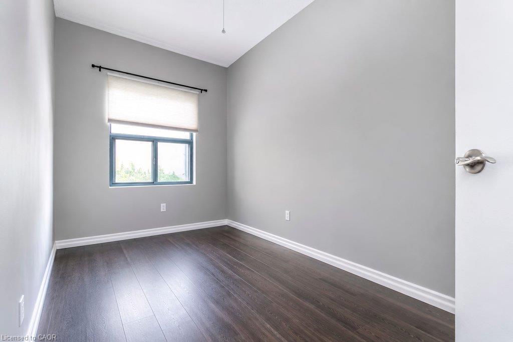 103-175 Hunter Street E Property Photo 15