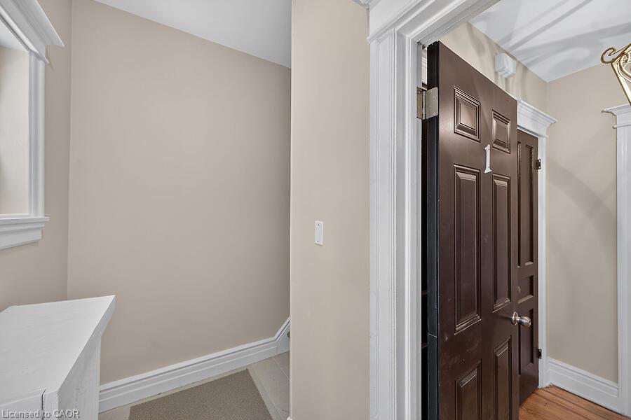 103 Mary Street Property Photo 4