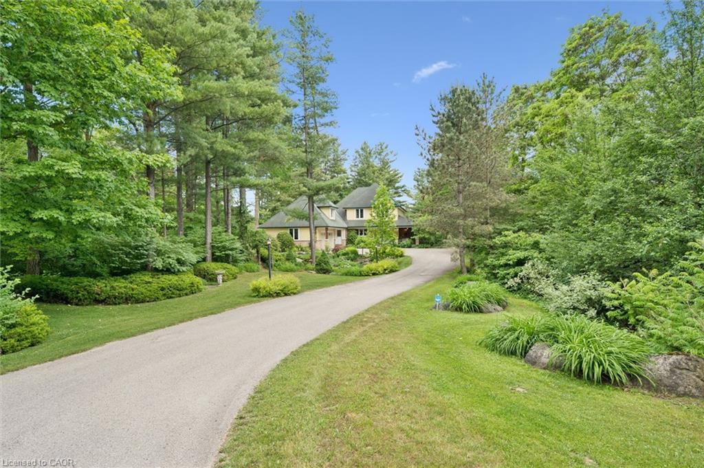 135 Hume Road Property Photo 4