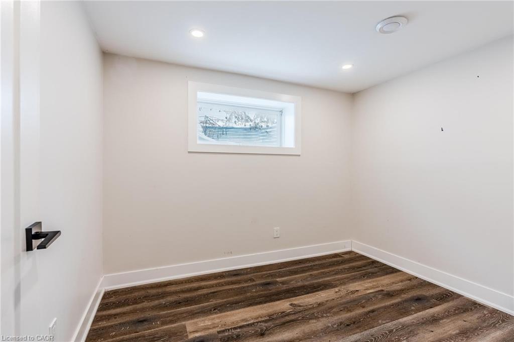 16 Ronaldshay Avenue Property Photo 15
