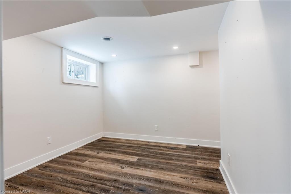 16 Ronaldshay Avenue Property Photo 17